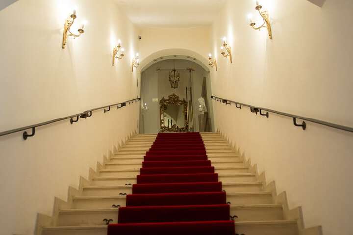 Hotel 42 of 42