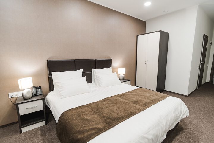 Room 7 of 54