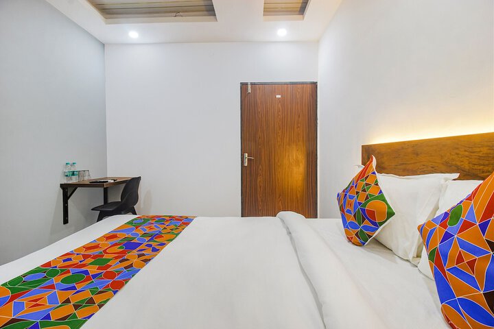 Room 14 of 39