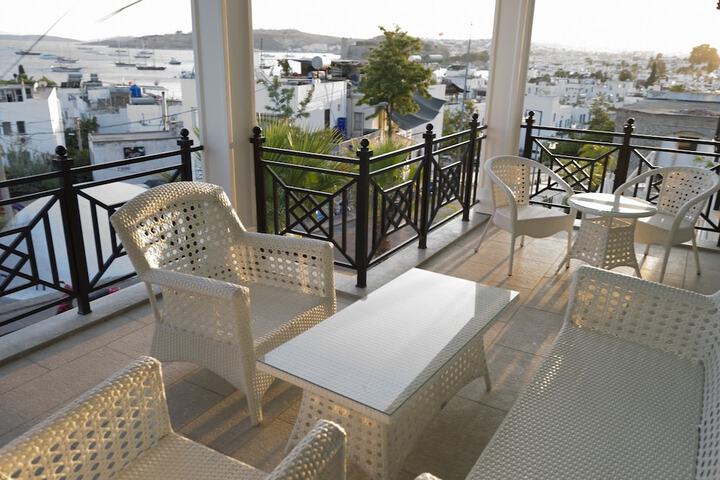 Terrace/Patio 58 of 97