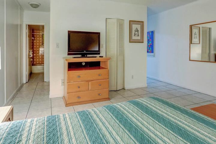 Room 10 of 57
