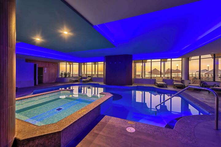 Pool 70 of 164