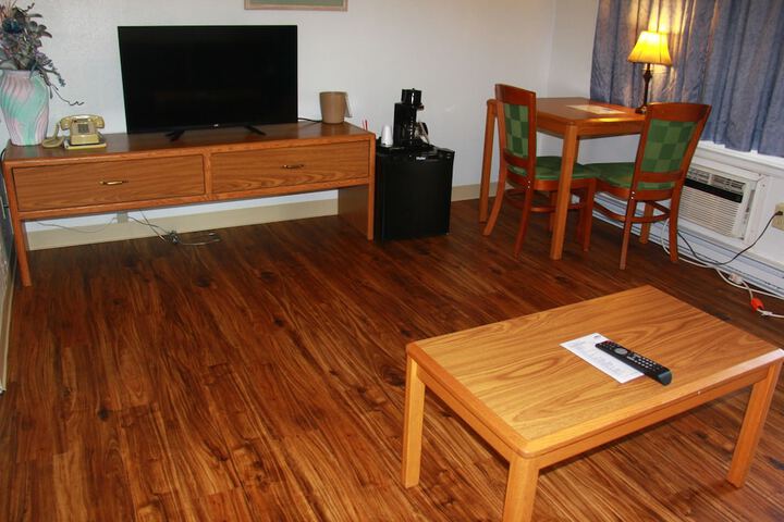 Room 7 of 46
