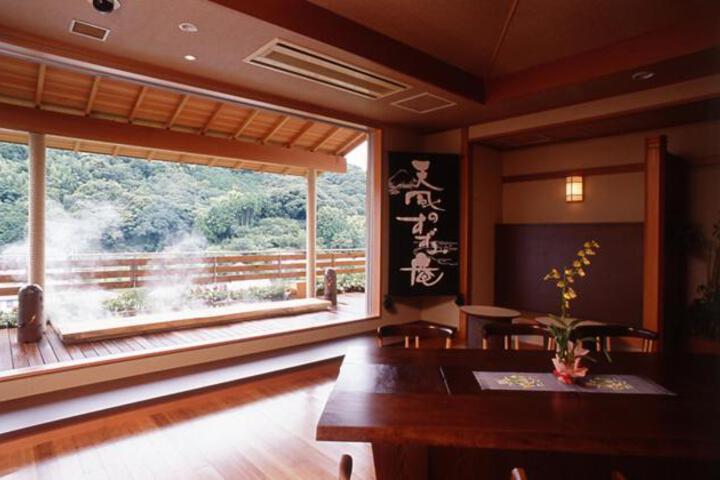 Spa and Wellness Pictures