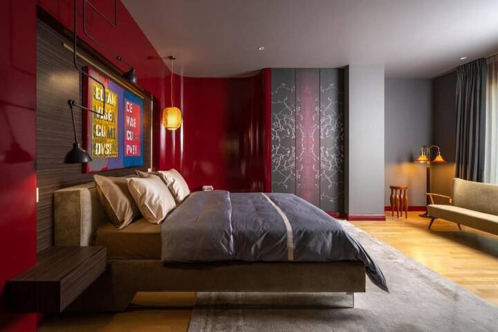 Room 101 of 257