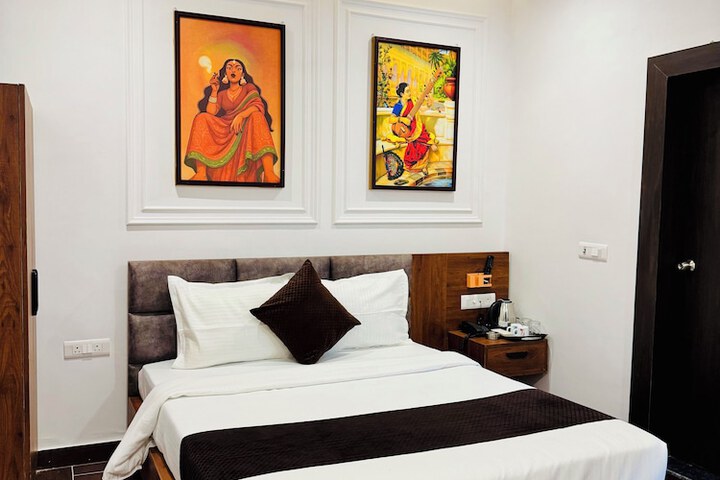 Room 20 of 51