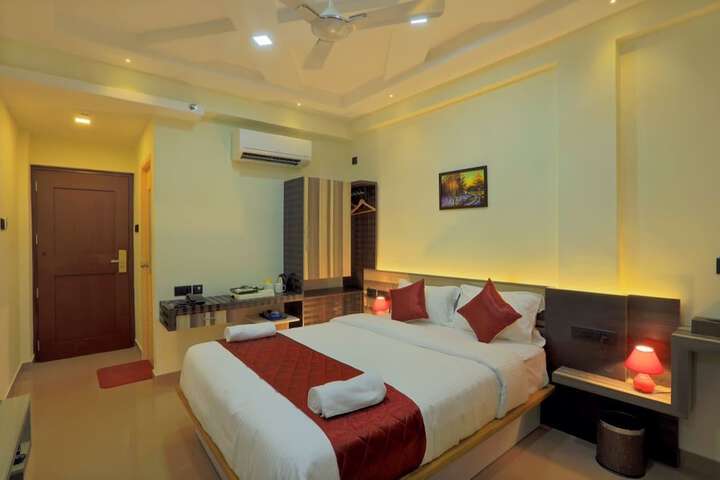 Room 3 of 11