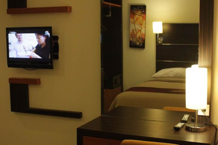 In-room business center