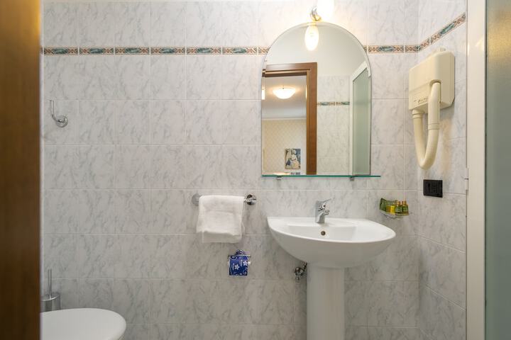 Bath Photo