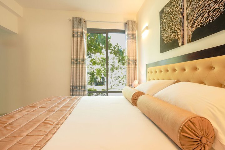 Room 3 of 61