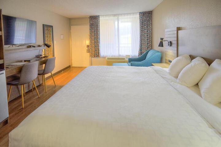 Double Bed