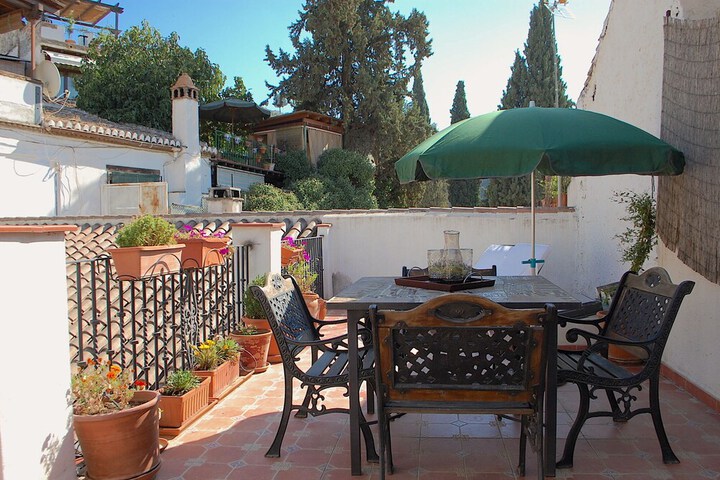 Terrace/Patio 23 of 33