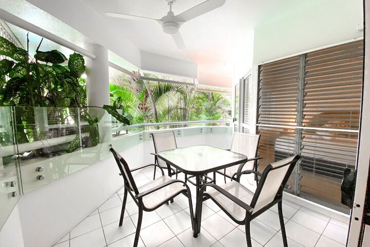 Terrace/Patio 43 of 45