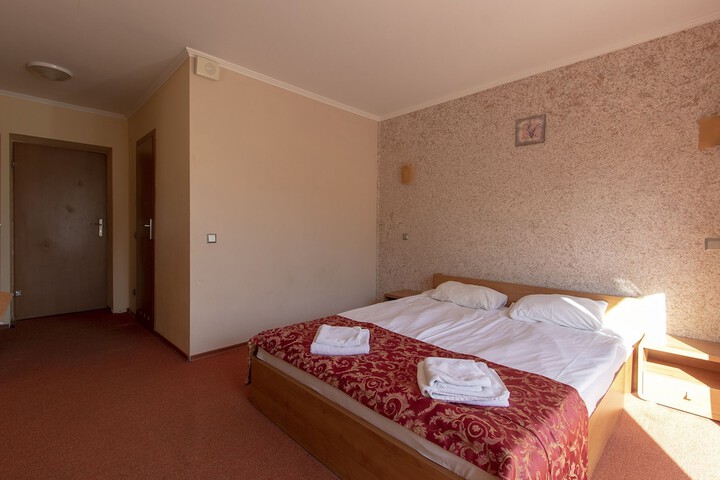 Room 19 of 61
