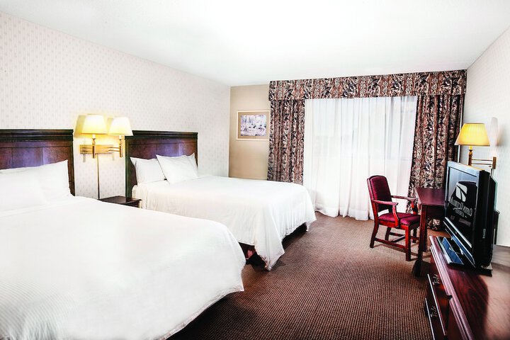 Room 13 of 19