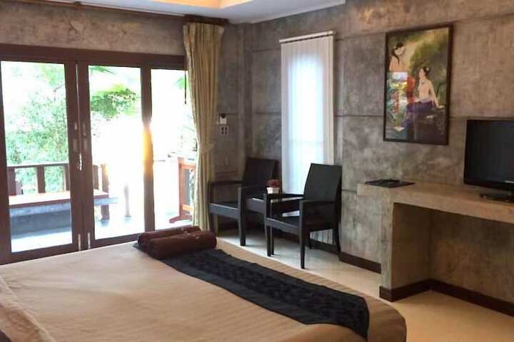 Room 14 of 48