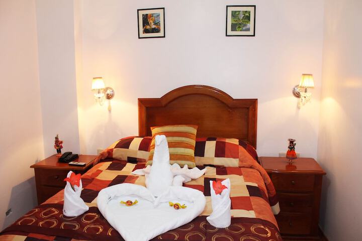 Room 5 of 27