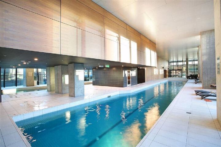Pool 9 of 14