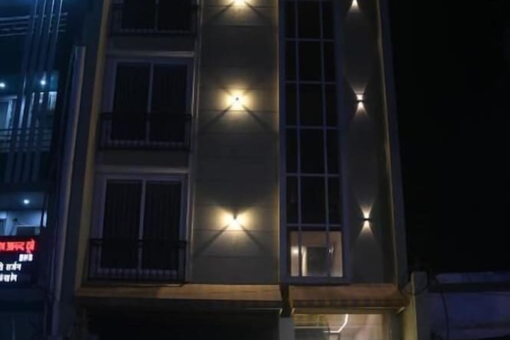 Hotel 27 of 28