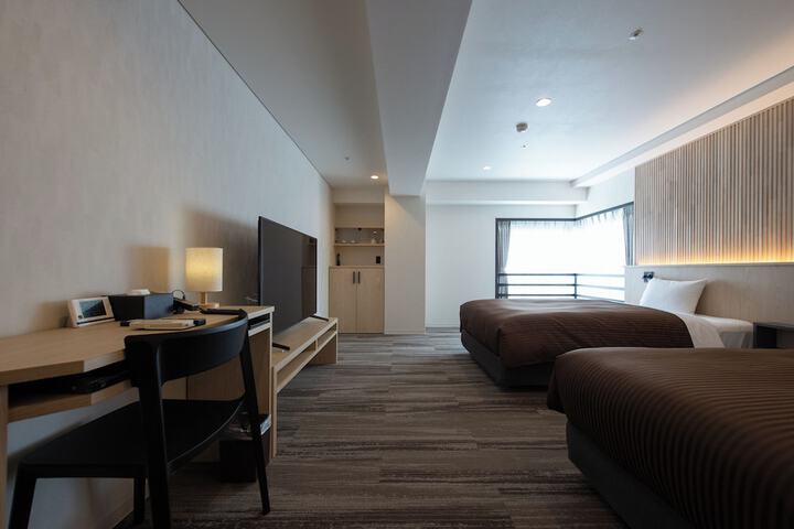 Room 30 of 134