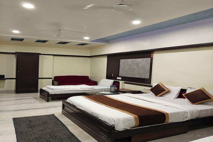 Room 14 of 45