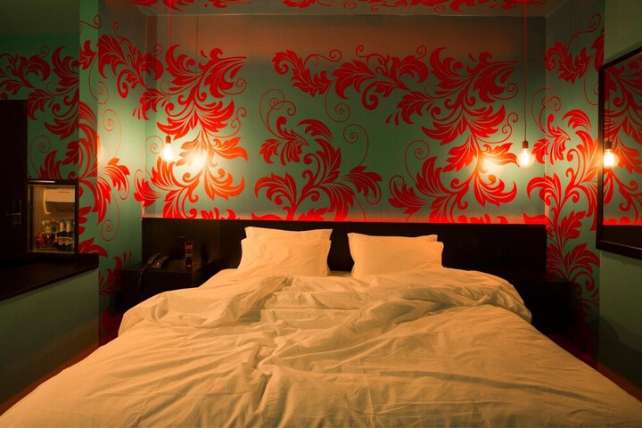 Room 13 of 57