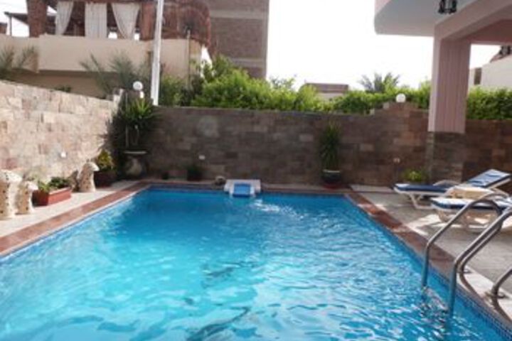 Pool 38 of 48