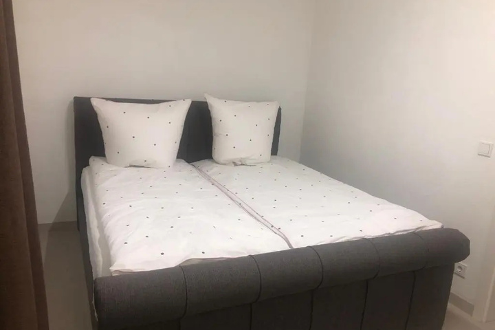 Room 3 of 15