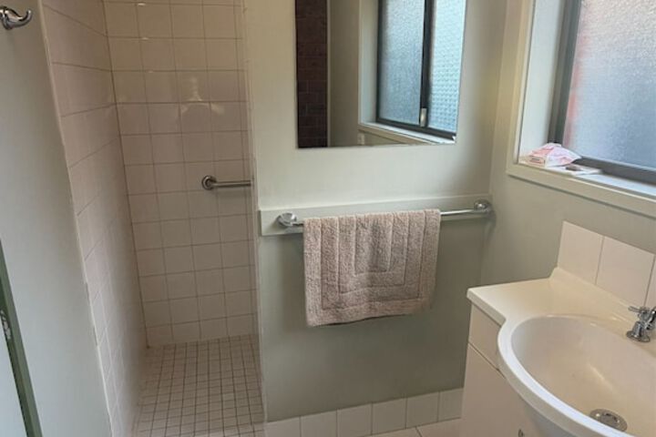 Room 21 of 31