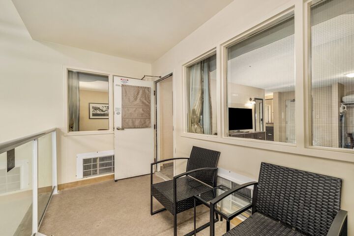 Terrace/Patio 103 of 202