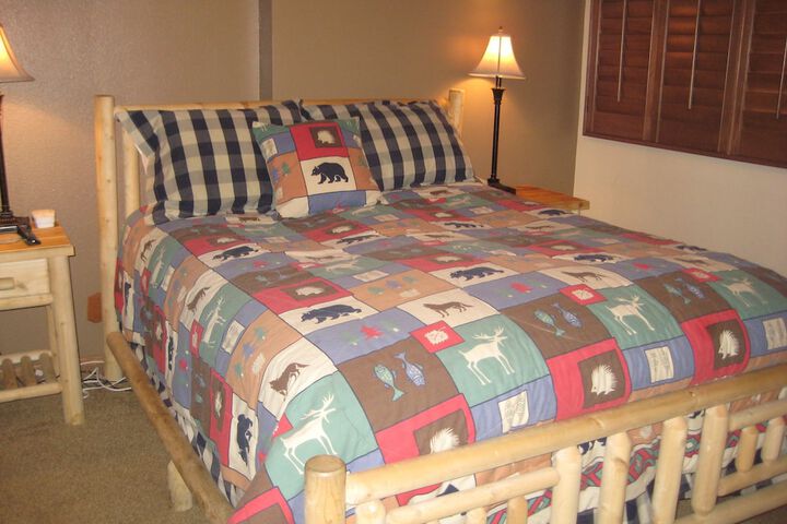 Room 10 of 104