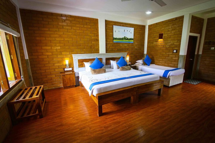 Room 8 of 38
