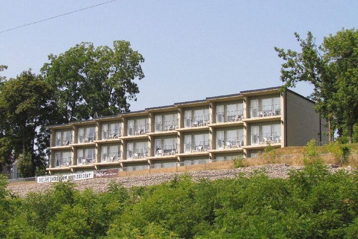 Hotel 32 of 46