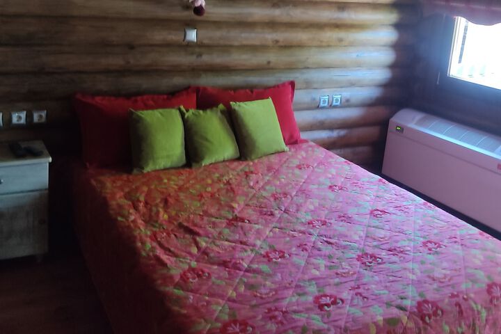 Room 19 of 44