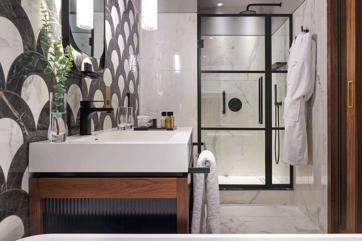 Clean Restrooms