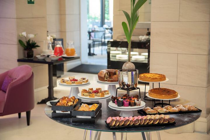 Breakfast/Coffee Service 45 of 58