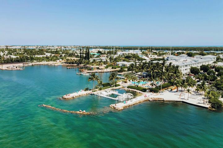 Ballroom/Hall 97 of 125