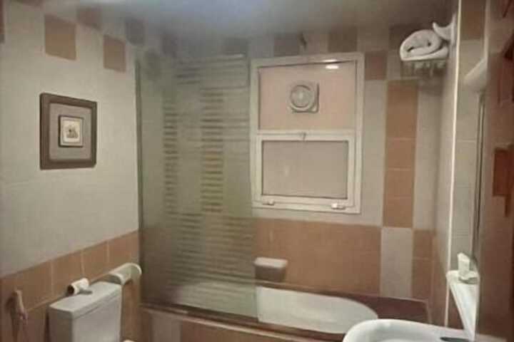 Clean Restrooms