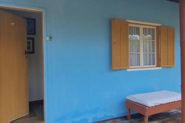 Room 11 of 50