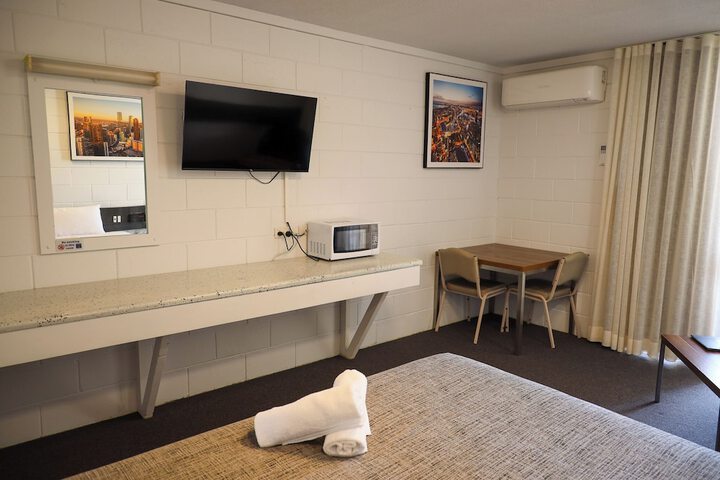 Room 10 of 45