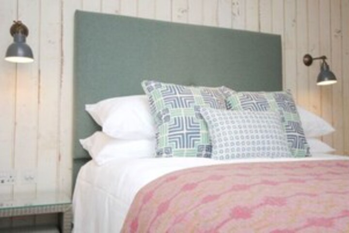 Room 8 of 27