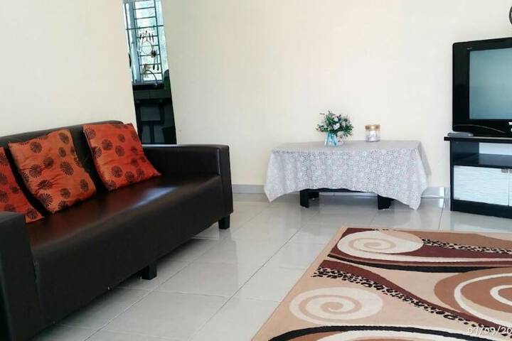Room 10 of 42
