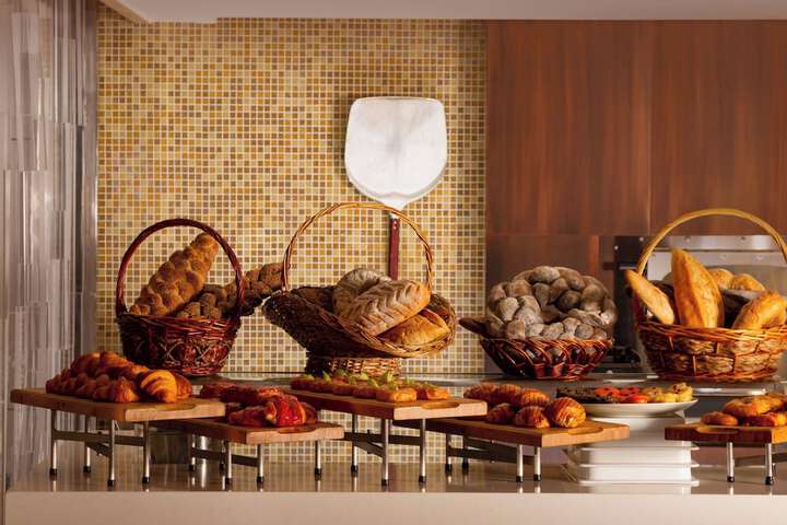 Dining 150 of 212