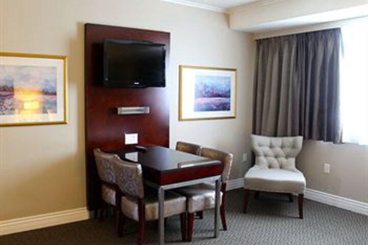 Suite Room