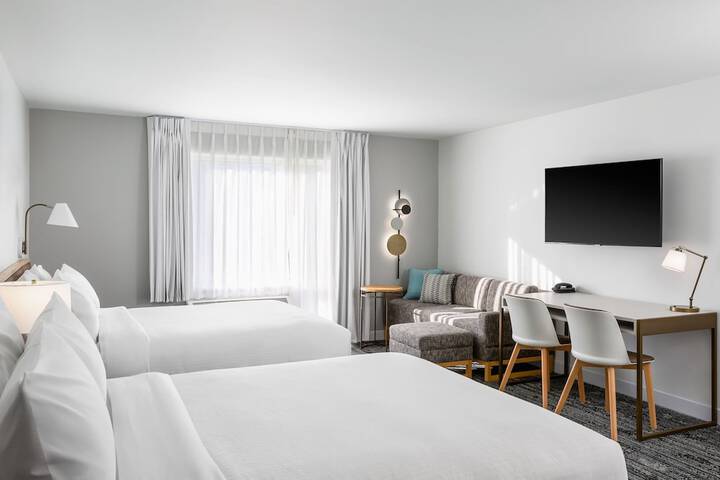 Room 5 of 25