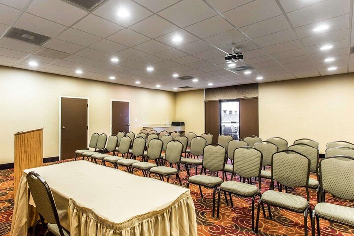 Meeting facility