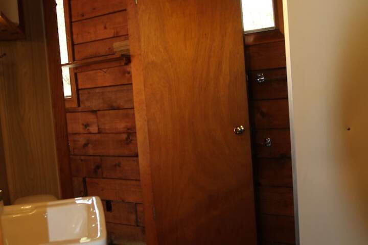 Room 19 of 40