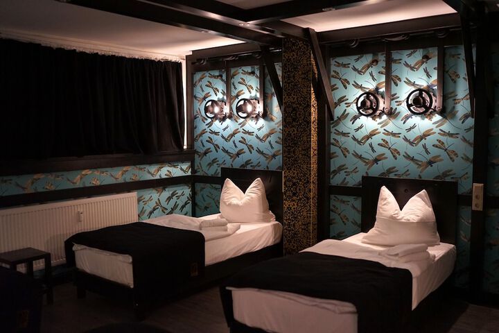 Room 20 of 84