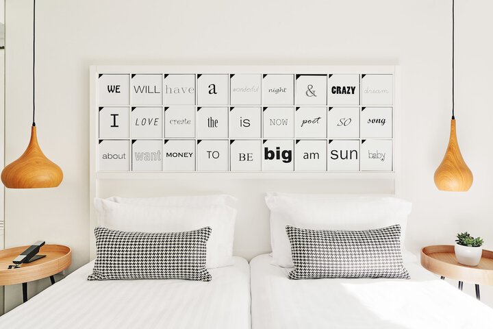 Room 4 of 60