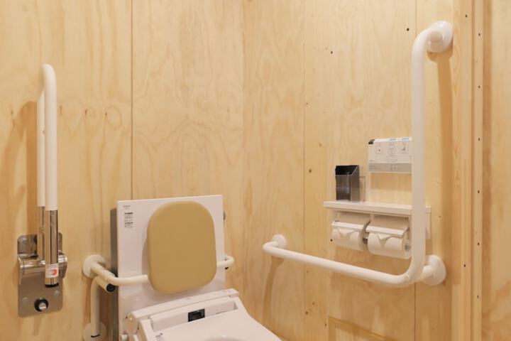 Room 5 of 22